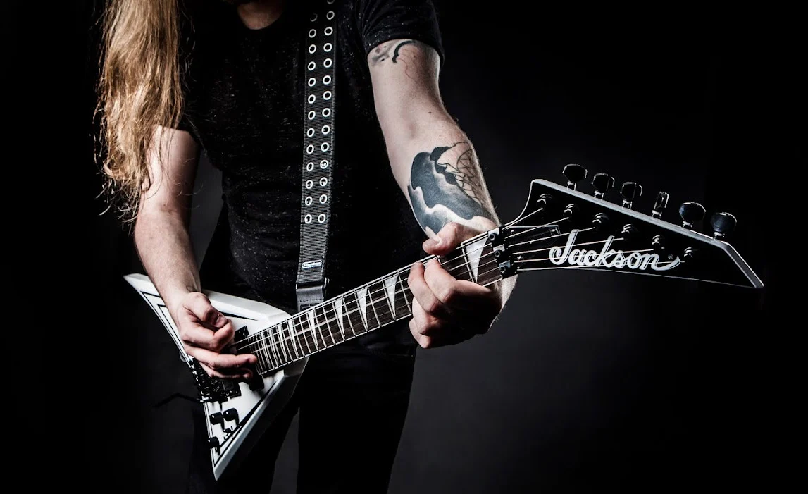 Quel est le meilleur Guitariste Soliste de Metal ? (Article en Français)